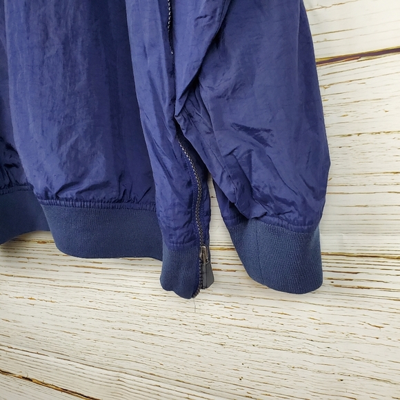 Adidas Pullover Windbreaker - Picture 3 of 6